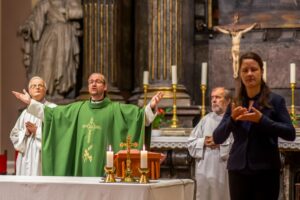 Tabáni akadálymentes szentmise